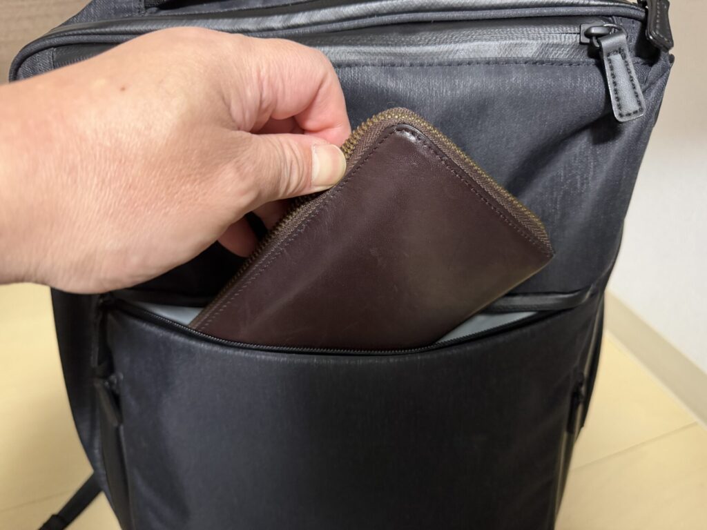 ガジェタブルヘザー2 前面中部ポケット